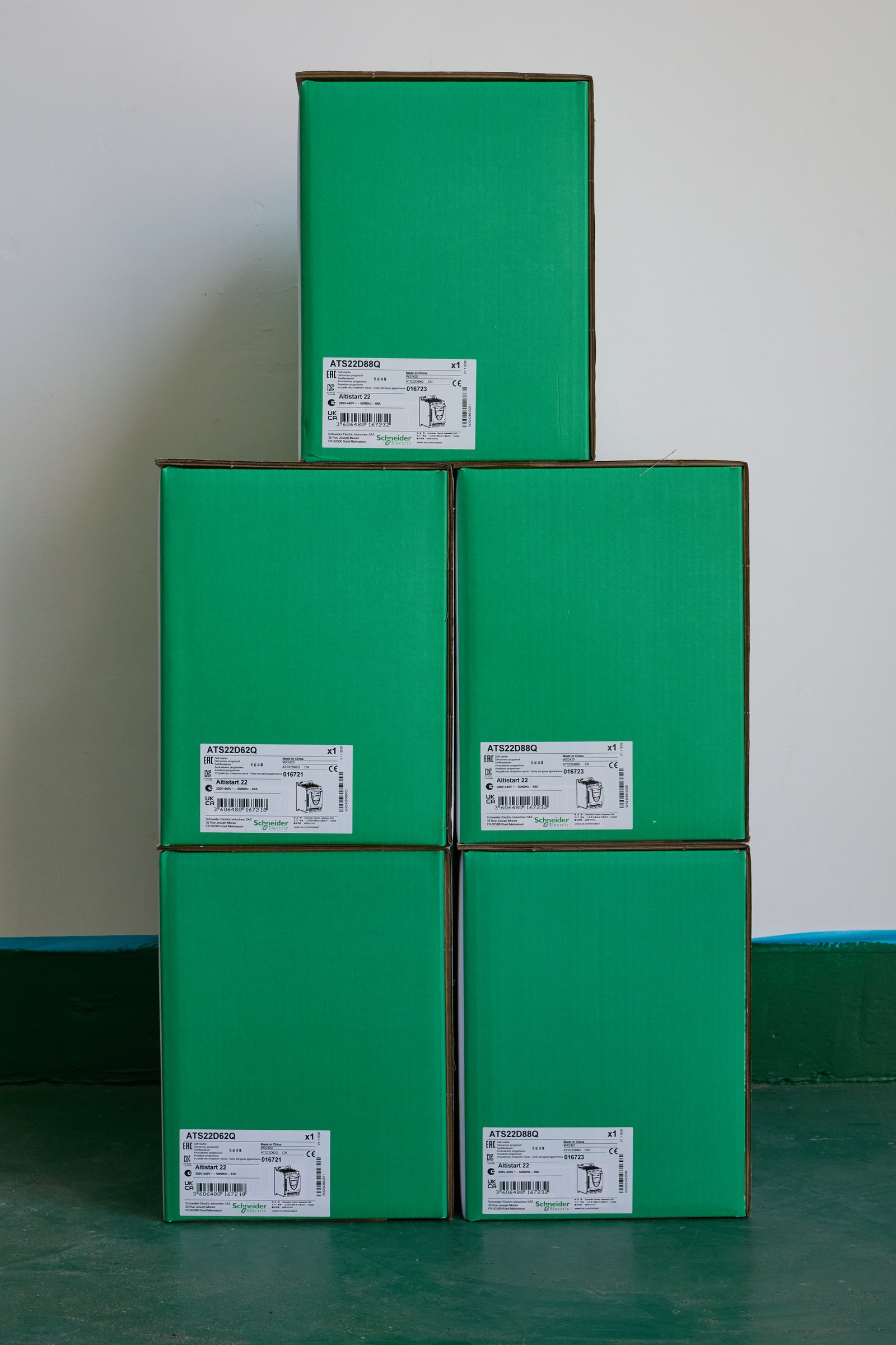 Schneider Electric ATS22D88Q