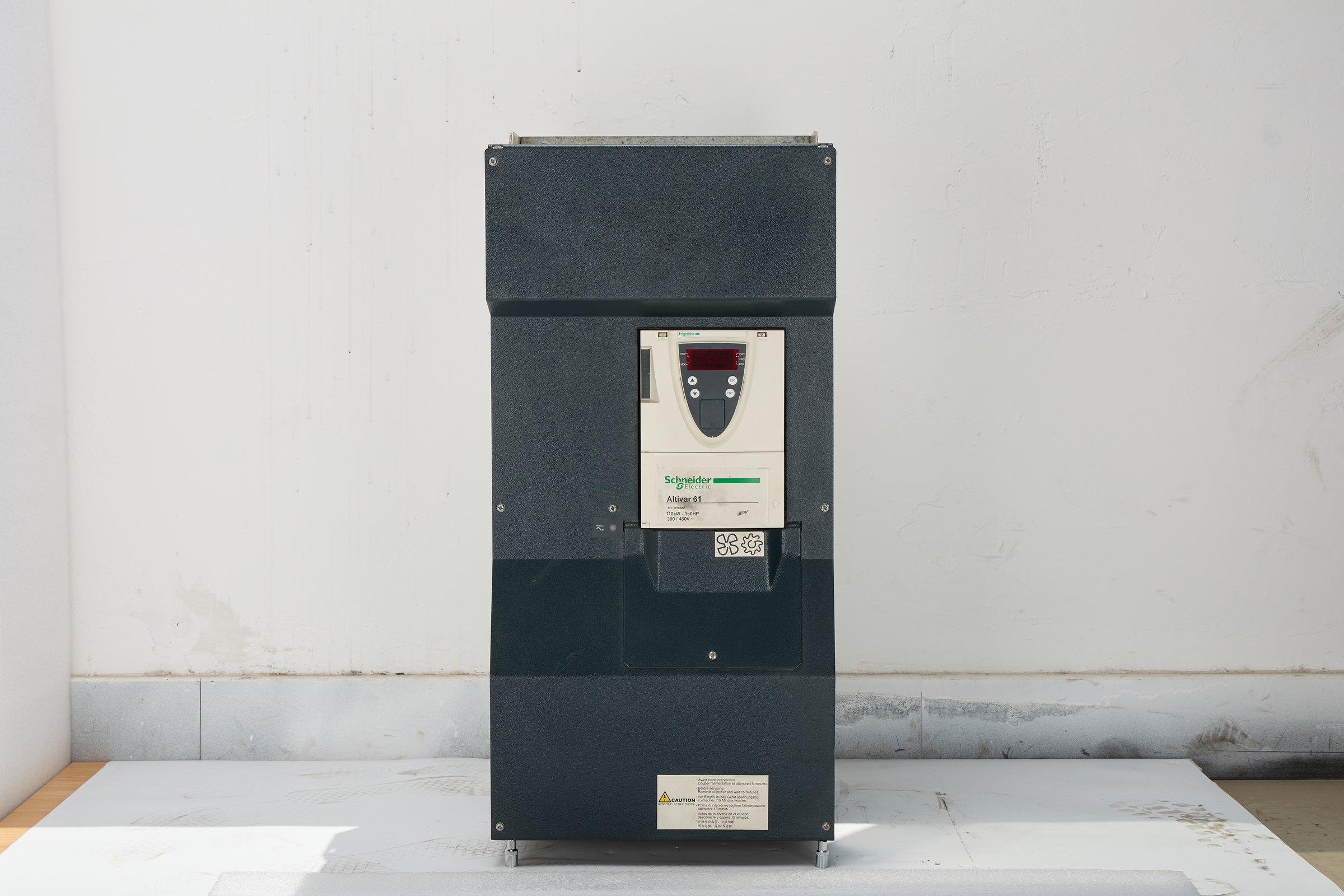 Schneider Electric Altivar 61