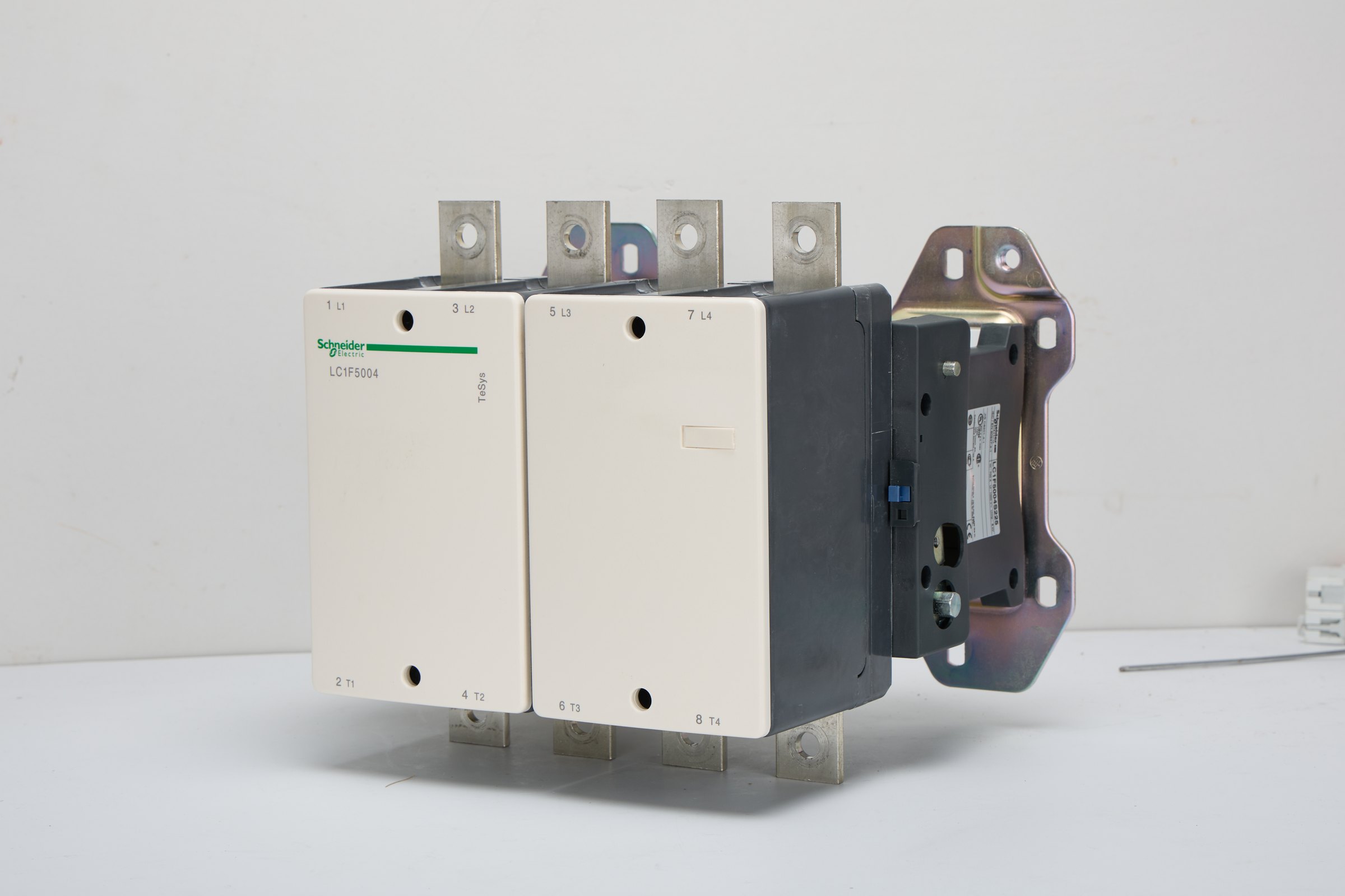 Schneider Electric LC1F5004 3P 500A AC Contactor